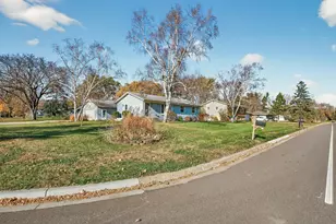 11201 Maryland Ave N, Champlin, MN 55316 - Photo 3