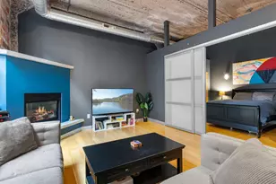 521 S 7th St, Minneapolis, MN 55415 - Photo 3