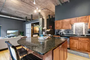 521 S 7th St, Minneapolis, MN 55415 - Photo 7