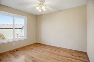 10248 Washington Ct NE, Blaine, MN 55434 - Photo 23