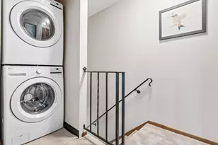 7672 13th St N, Oakdale, MN 55128 - Photo 11