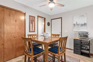 7672 13th St N, Oakdale, MN 55128 - Photo 9