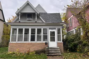 326 Fuller Ave, Saint Paul, MN 55103 - Photo 1