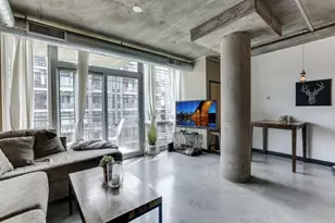 730 N 4th St, Minneapolis, MN 55401 - Photo 1