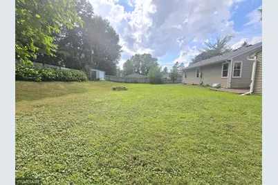 1694 Laurie Road E, Maplewood, MN 55109 - Photo 15