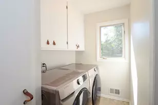 4131 Jersey Ave N, Crystal, MN 55427 - Photo 21