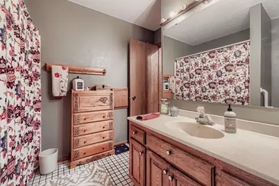 104 South Drive, Circle Pines, MN 55014 - Photo 15