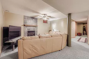 104 South Dr, Circle Pines, MN 55014 - Photo 19