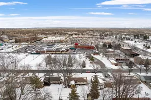 4217 Zealand Ave N, New Hope, MN 55428 - Photo 3