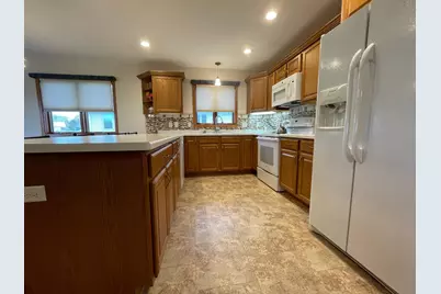 109 Brittany Way SE, Grand Meadow, MN 55936 - Photo 3