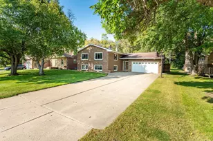 505 Northern Ave, Fergus Falls, MN 56537 - Photo 3