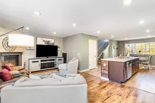 695 Eagle Ct, Lino Lakes, MN 55014 - Photo 9