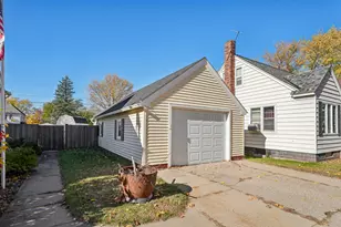 240 S Meridian St, Belle Plaine, MN 56011 - Photo 51