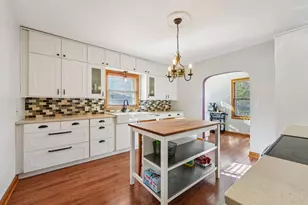 240 S Meridian St, Belle Plaine, MN 56011 - Photo 11