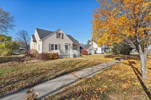 240 S Meridian St, Belle Plaine, MN 56011 - Photo 5