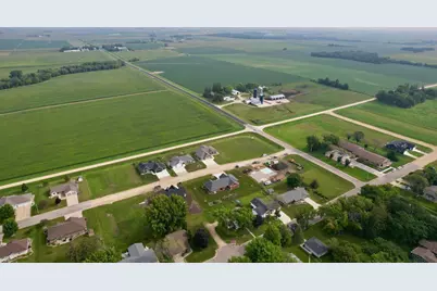 406 Vangsness Street, Adams, MN 55909 - Photo 3