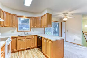 1580 E Division St, River Falls, WI 54022 - Photo 11