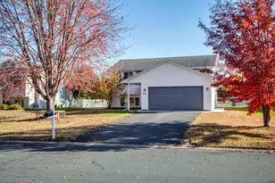 348 Columbine Ln, Shakopee, MN 55379 - Photo 43