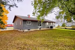 117 Memorial Dr NW, Hoffman, MN 56339 - Photo 7