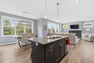 21310 Poate Ct, Rogers, MN 55374 - Photo 9