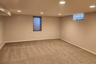 902 Clausen Ave, Albert Lea, MN 56007 - Photo 37