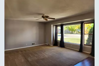 902 Clausen Avenue, Albert Lea, MN 56007 - Photo 15