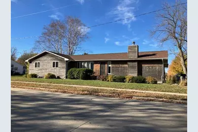 510 Birch Avenue N, New Richland, MN 56072 - Photo 1