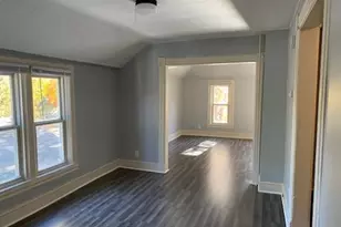 893 Jenks Ave, Saint Paul, MN 55106 - Photo 13