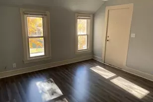 893 Jenks Ave, Saint Paul, MN 55106 - Photo 3