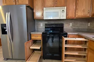 305 Rock River Dr, Edgerton, MN 56128 - Photo 9