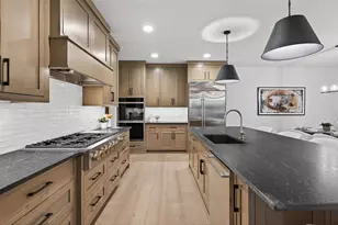 641 Park St E, Wayzata, MN 55391 - Photo 33