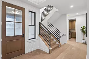 641 Park St E, Wayzata, MN 55391 - Photo 9