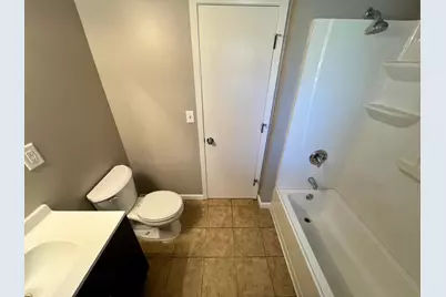 5447 N 4th Street, Brooklyn Center, MN 55430 - Photo 17