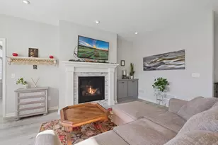 6737 Bellflower Dr, Excelsior, MN 55331 - Photo 5