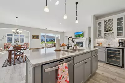 6737 Bellflower Drive, Excelsior, MN 55331 - Photo 7