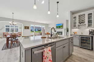 6737 Bellflower Dr, Excelsior, MN 55331 - Photo 7