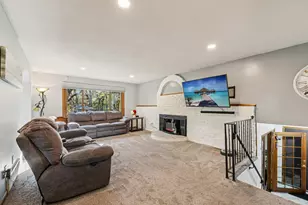 3017 74th Ave N, Brooklyn Park, MN 55444 - Photo 3