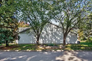 801 Southcross Dr E, Burnsville, MN 55306 - Photo 25