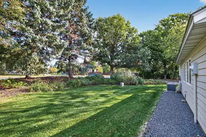 801 Southcross Drive E, Burnsville, MN 55306 - Photo 29