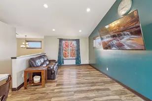 1050 Pheasant Run, New Richmond, WI 54017 - Photo 3