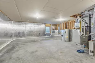 409 105th Ln NW, Coon Rapids, MN 55448 - Photo 37