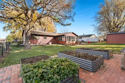 957 Miles Drive, Worthington, MN 56187 - Photo 51