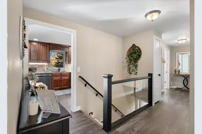 957 Miles Drive, Worthington, MN 56187 - Photo 7