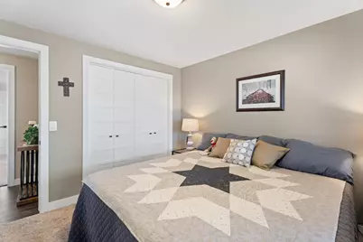 957 Miles Drive, Worthington, MN 56187 - Photo 25