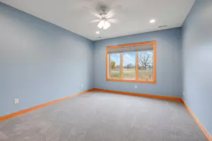 1286 Jefferson Ct, Shakopee, MN 55379 - Photo 25