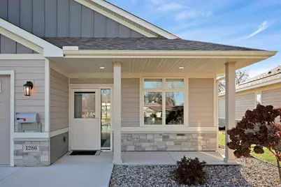 1286 Jefferson Court, Shakopee, MN 55379 - Photo 5
