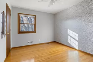 9609 Vincent Ave S, Bloomington, MN 55431 - Photo 25