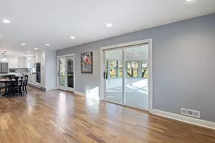 9609 Vincent Ave S, Bloomington, MN 55431 - Photo 23