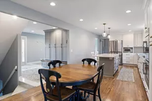 9609 Vincent Ave S, Bloomington, MN 55431 - Photo 21