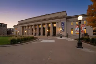 214 4th St E, Saint Paul, MN 55101 - Photo 1